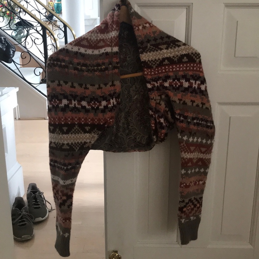 Free people sweater shrug